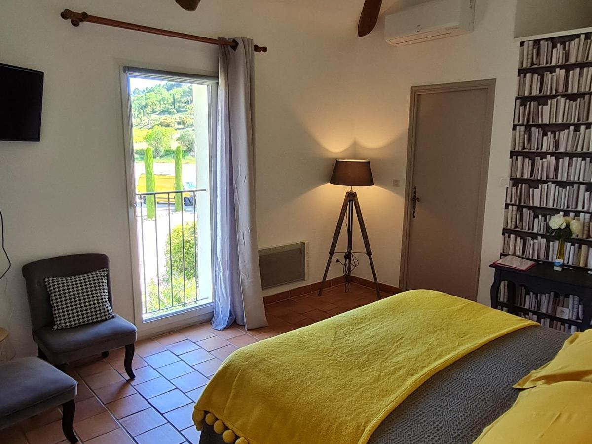 Domaine La Condamine Crillon Le Brave Hotel ภายนอก รูปภาพ