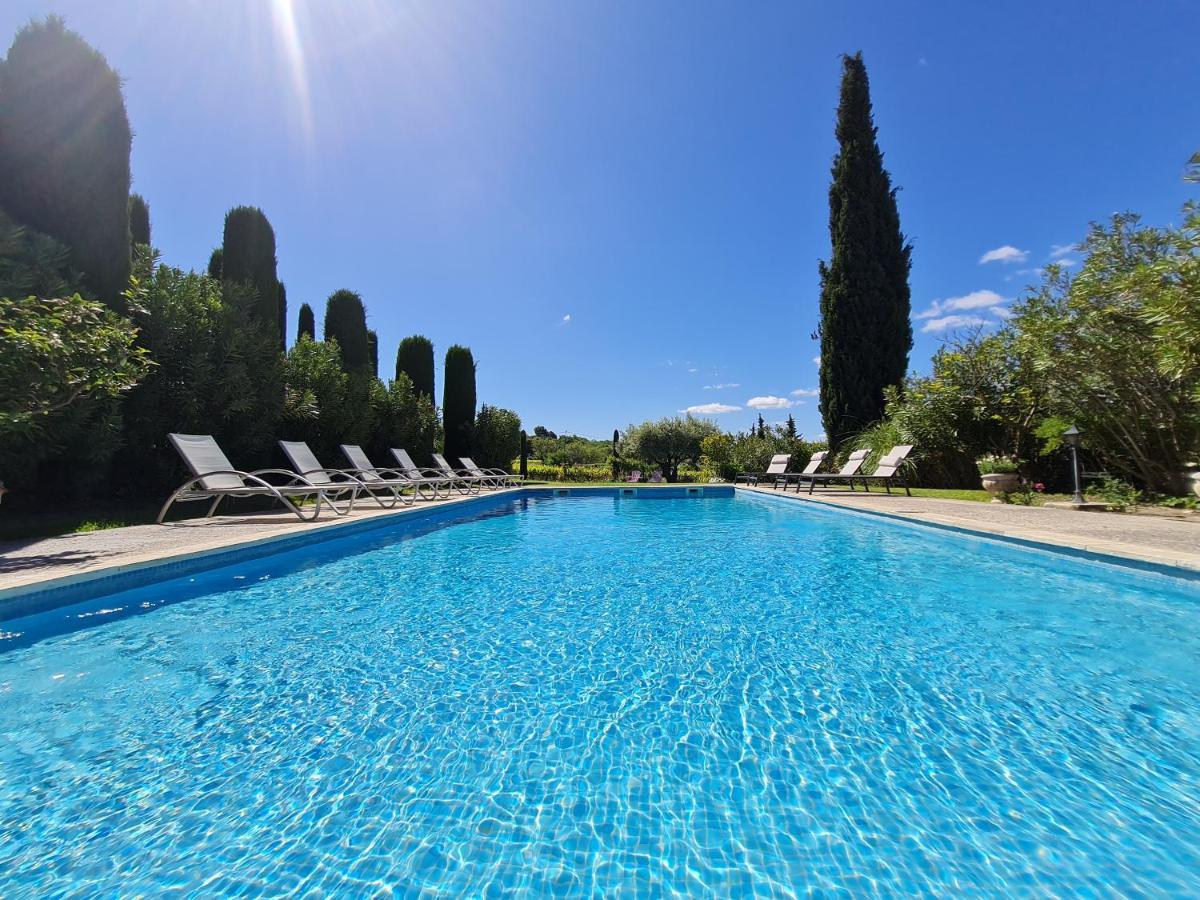 Domaine La Condamine Crillon Le Brave Hotel ภายนอก รูปภาพ