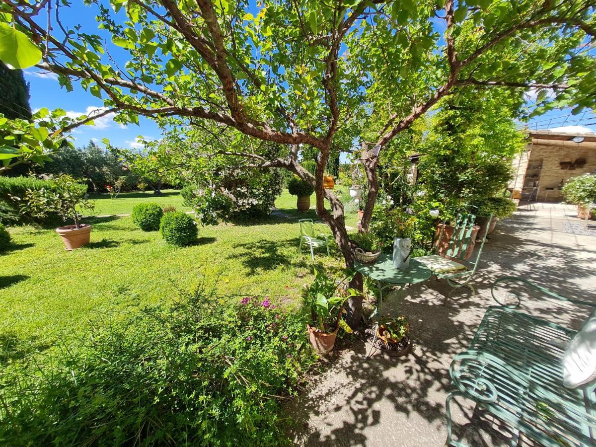 Domaine La Condamine Crillon Le Brave Hotel ภายนอก รูปภาพ