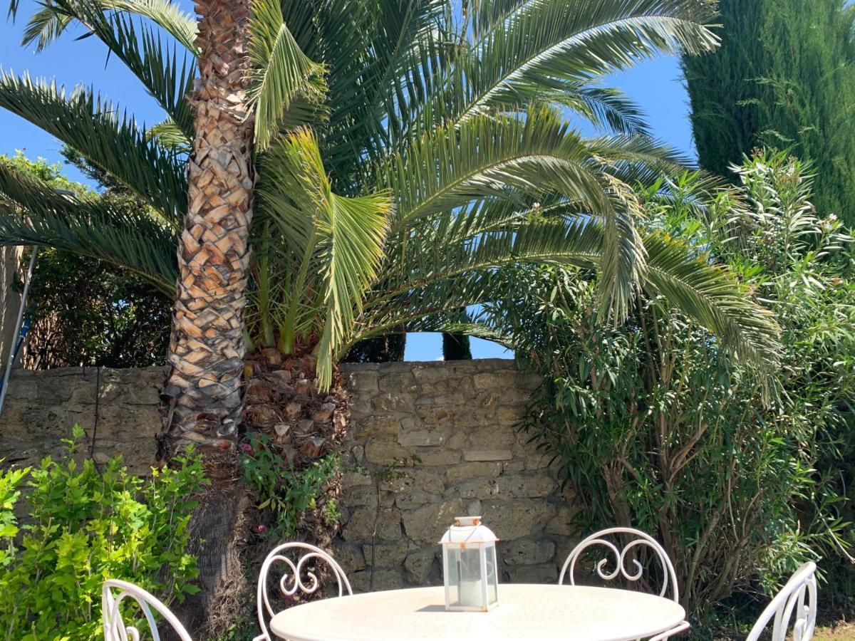 Domaine La Condamine Crillon Le Brave Hotel ภายนอก รูปภาพ